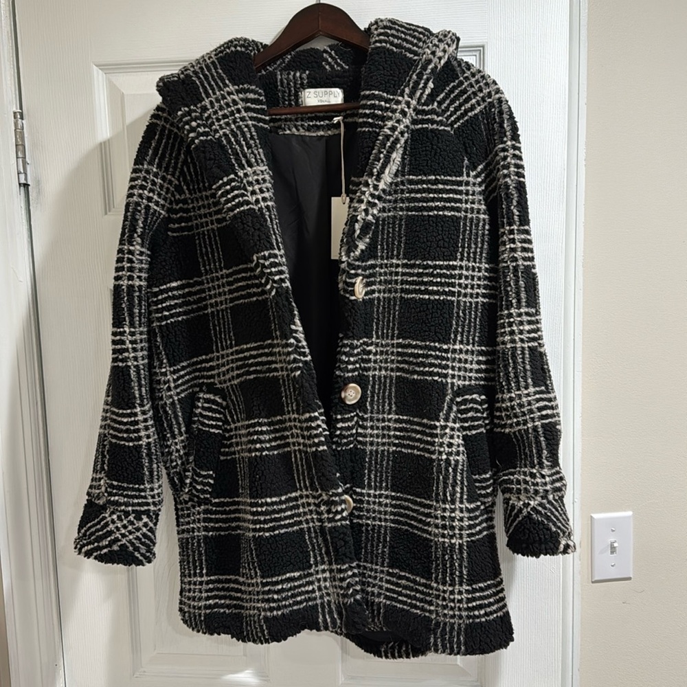 Z supply coat